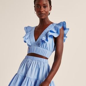 🧡 Abercrombie Drama Collar Ruffle Poplin Top Blue